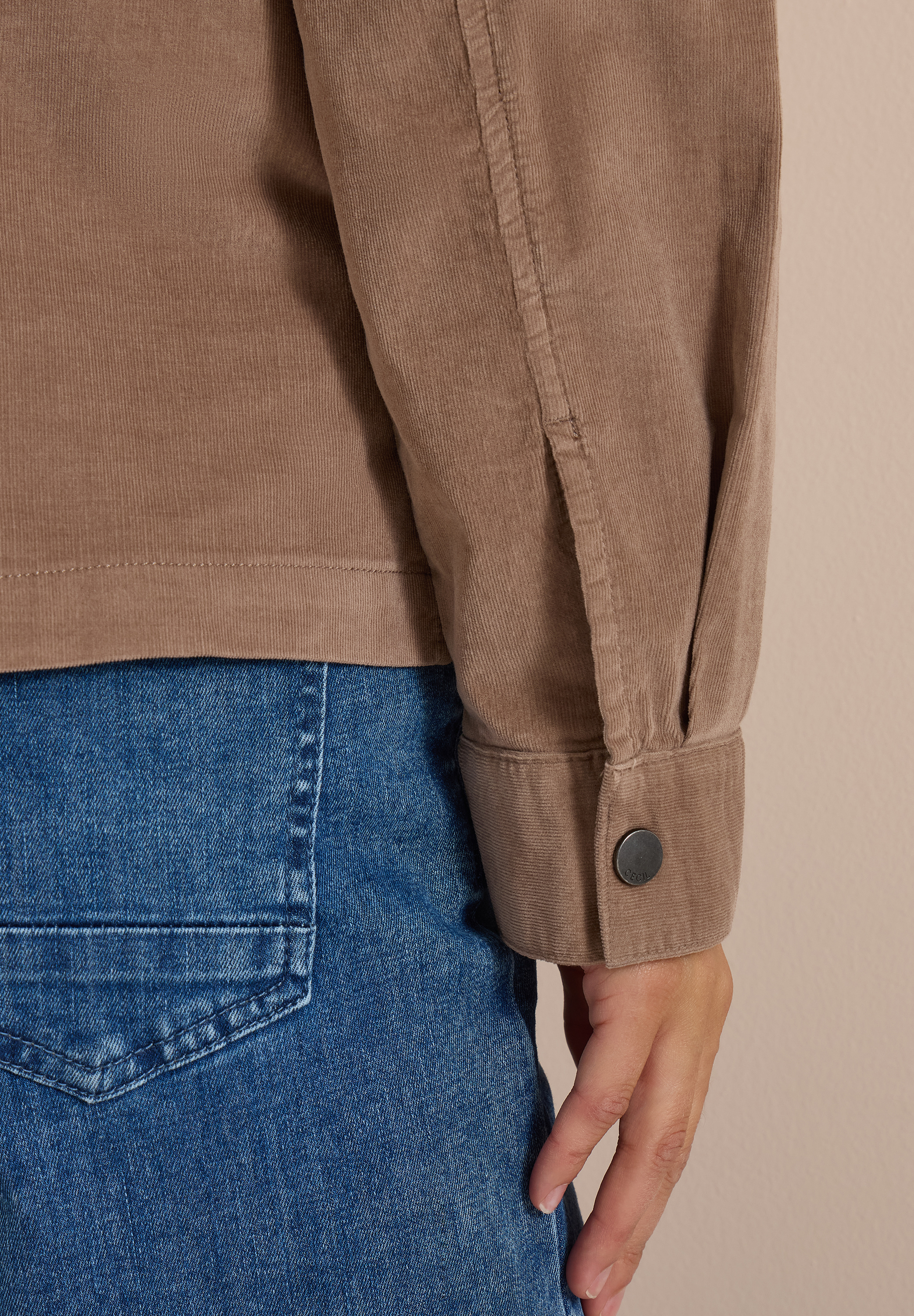 Feincord Overshirt mit Brusttaschen