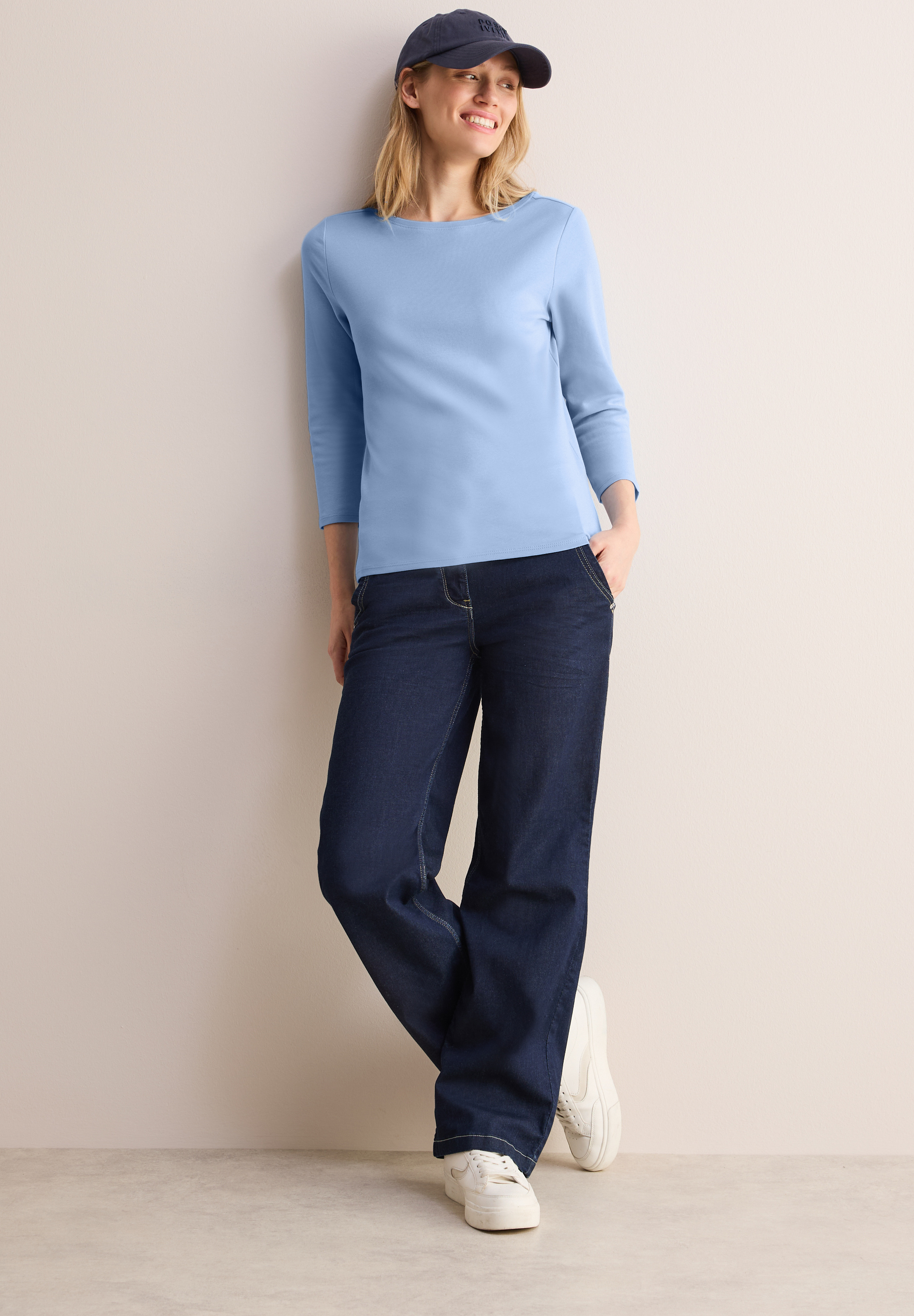 Basic Shirt in Unifarbe