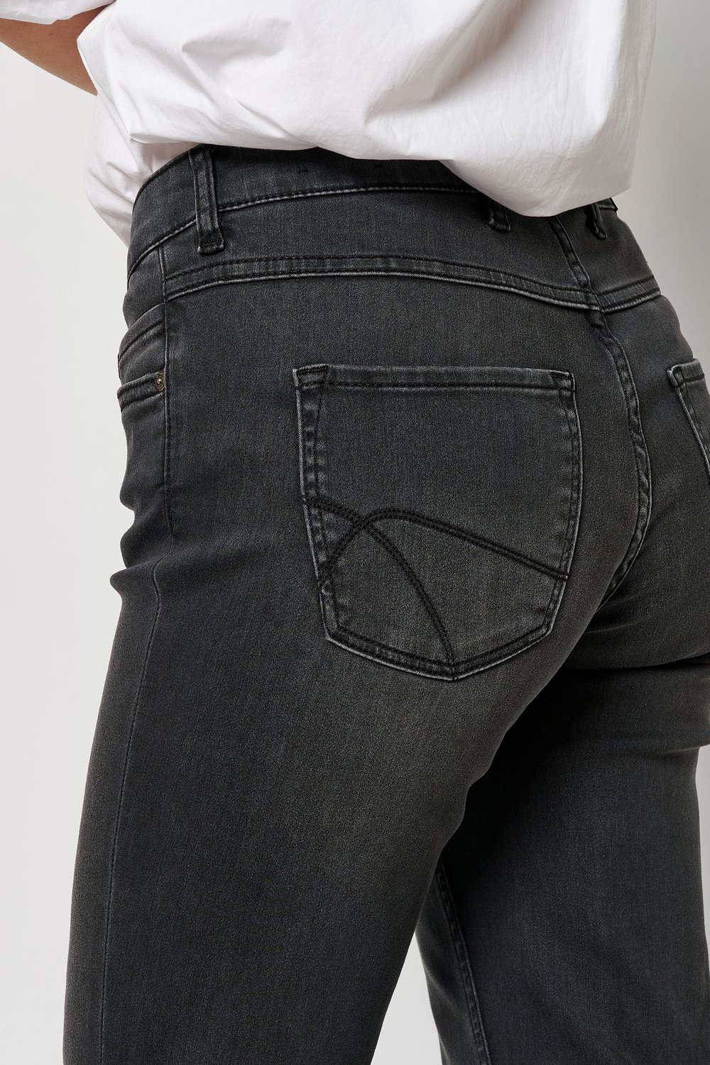 Perfect Shape Straight