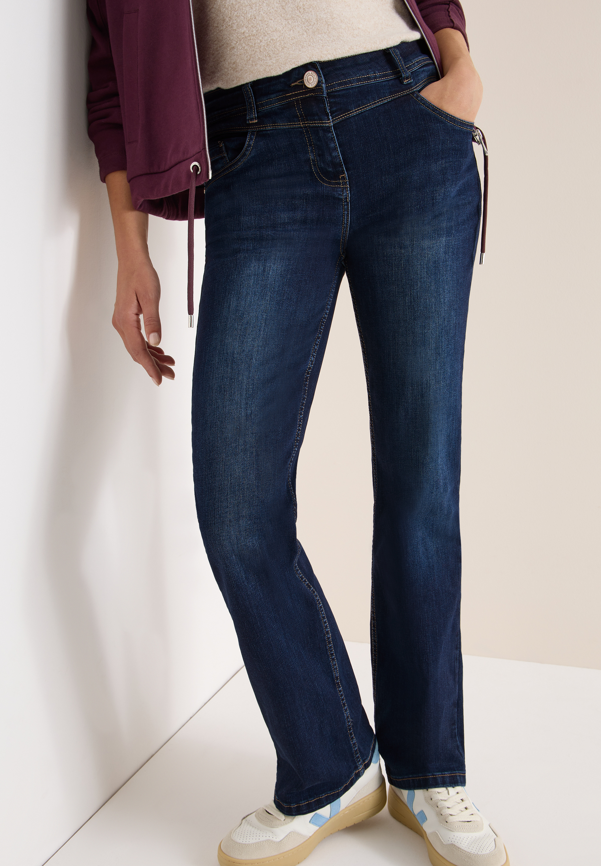 Bootcut Jeans