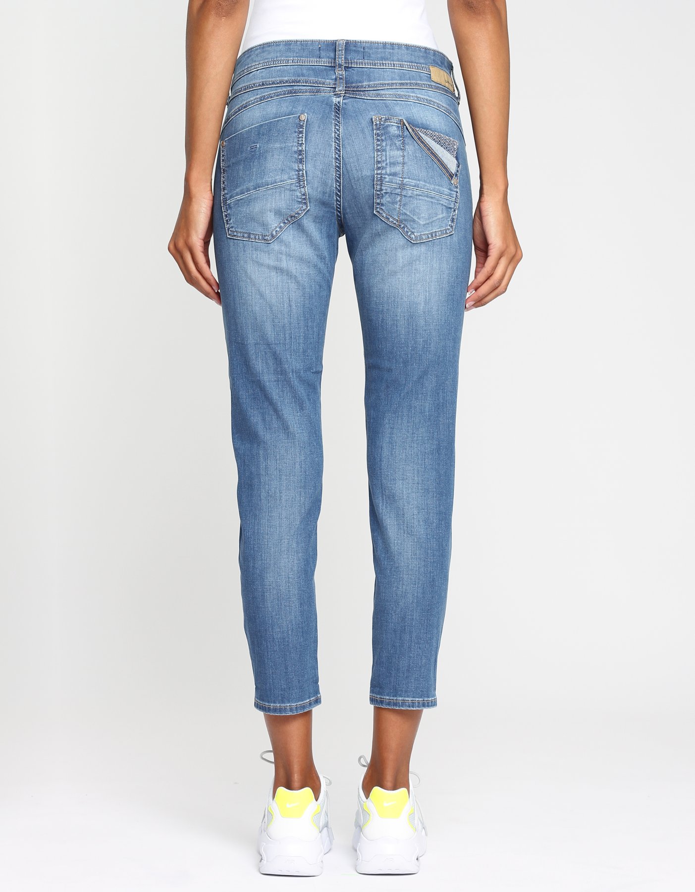 AMELIE CROPPED