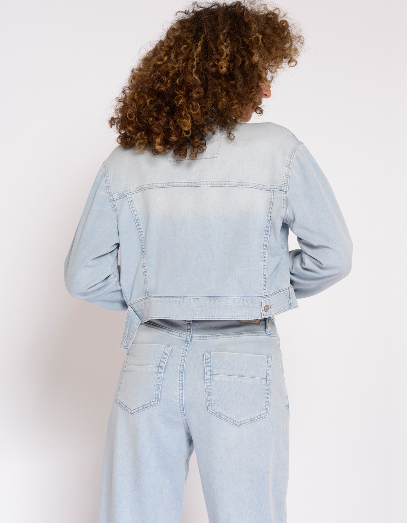 94ALESSIA JACKET