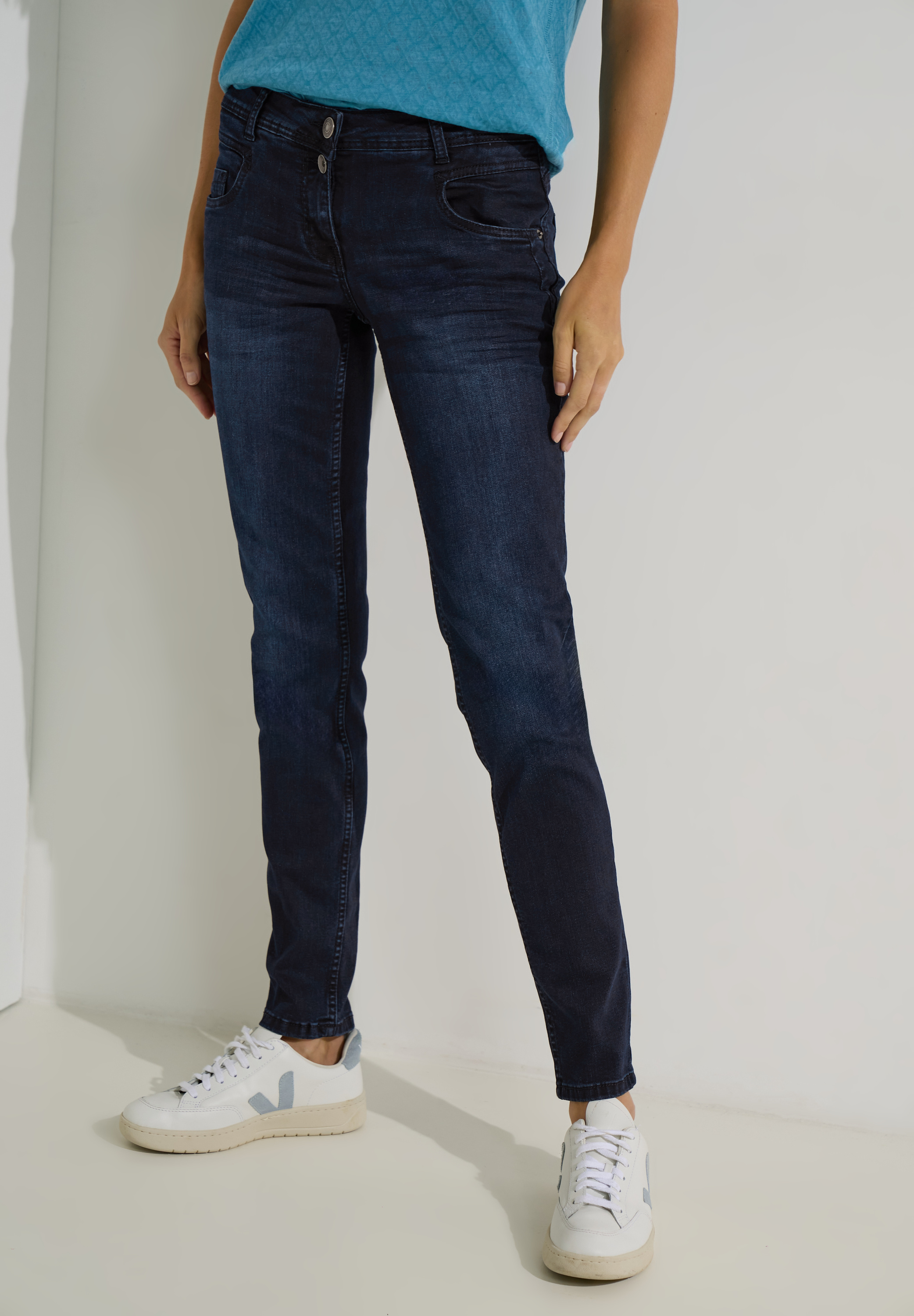 Blaue Loose Fit Jeans Blaue Loose Fit Jeans