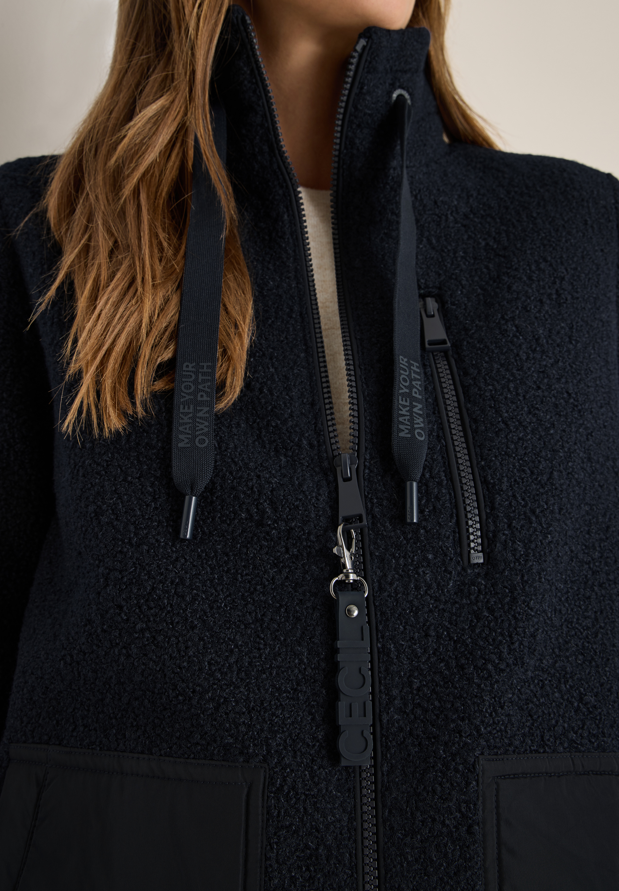 Kuschelige Jacke mit Details
