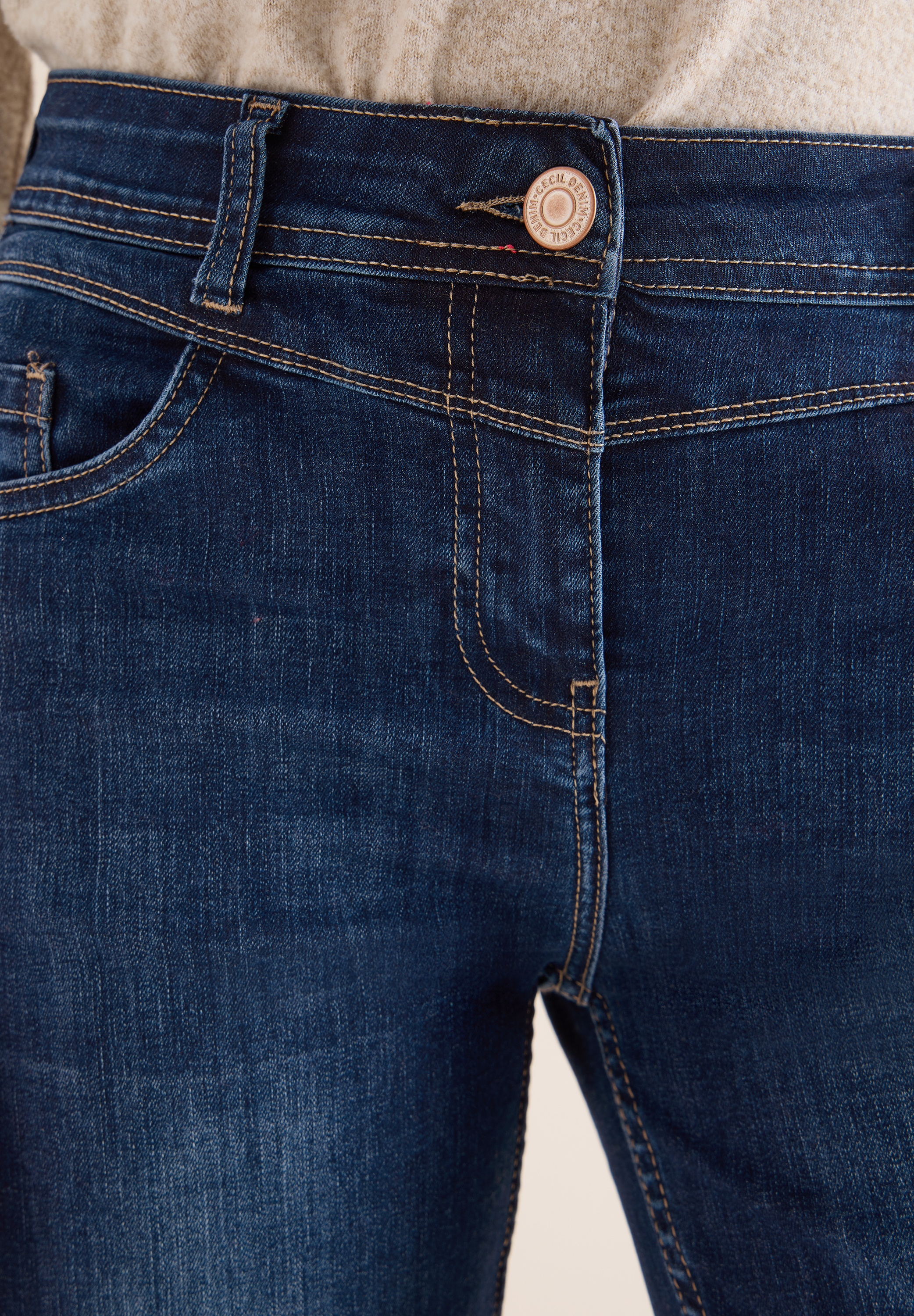Bootcut Jeans