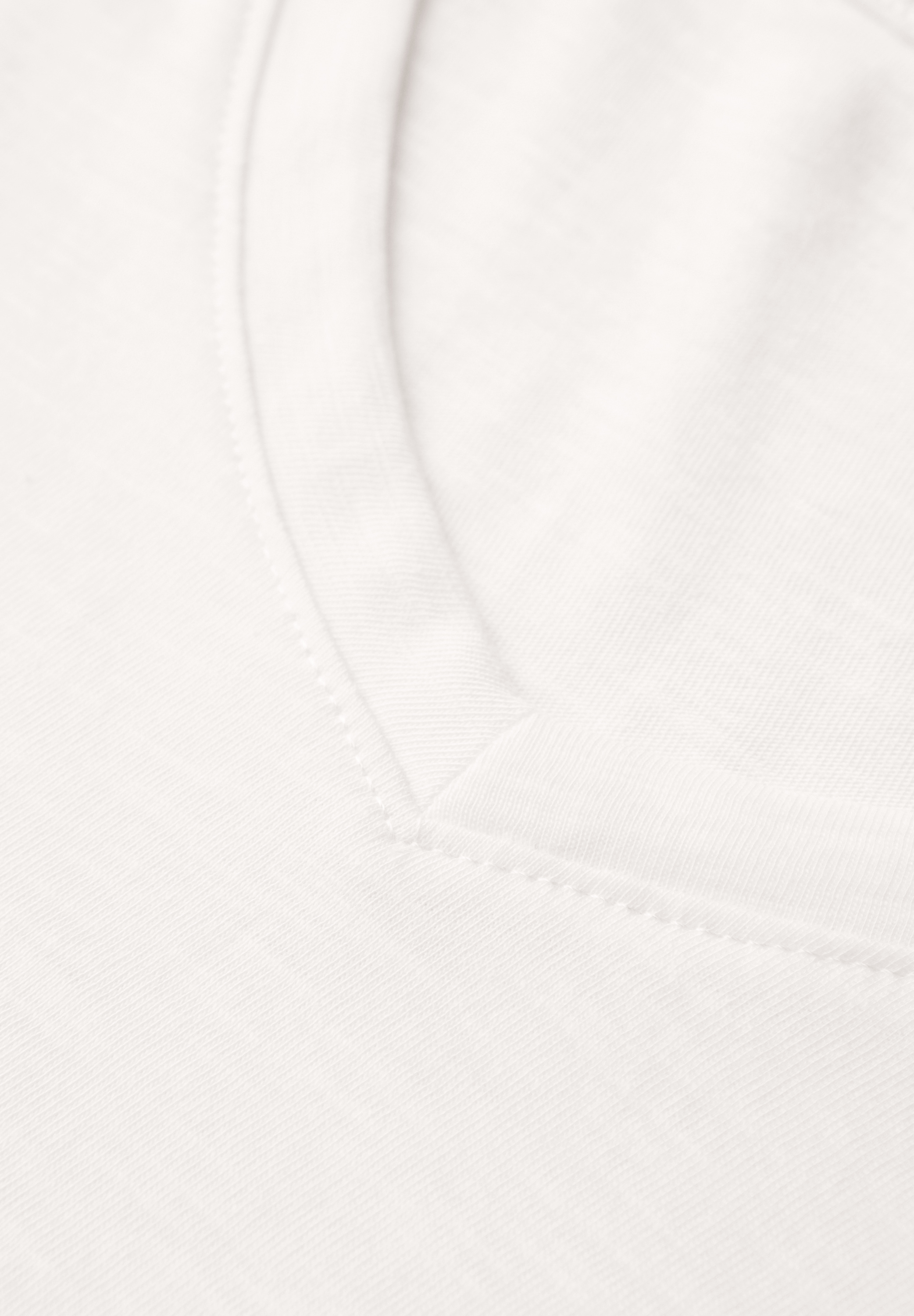 Basic V-Neck Shirt