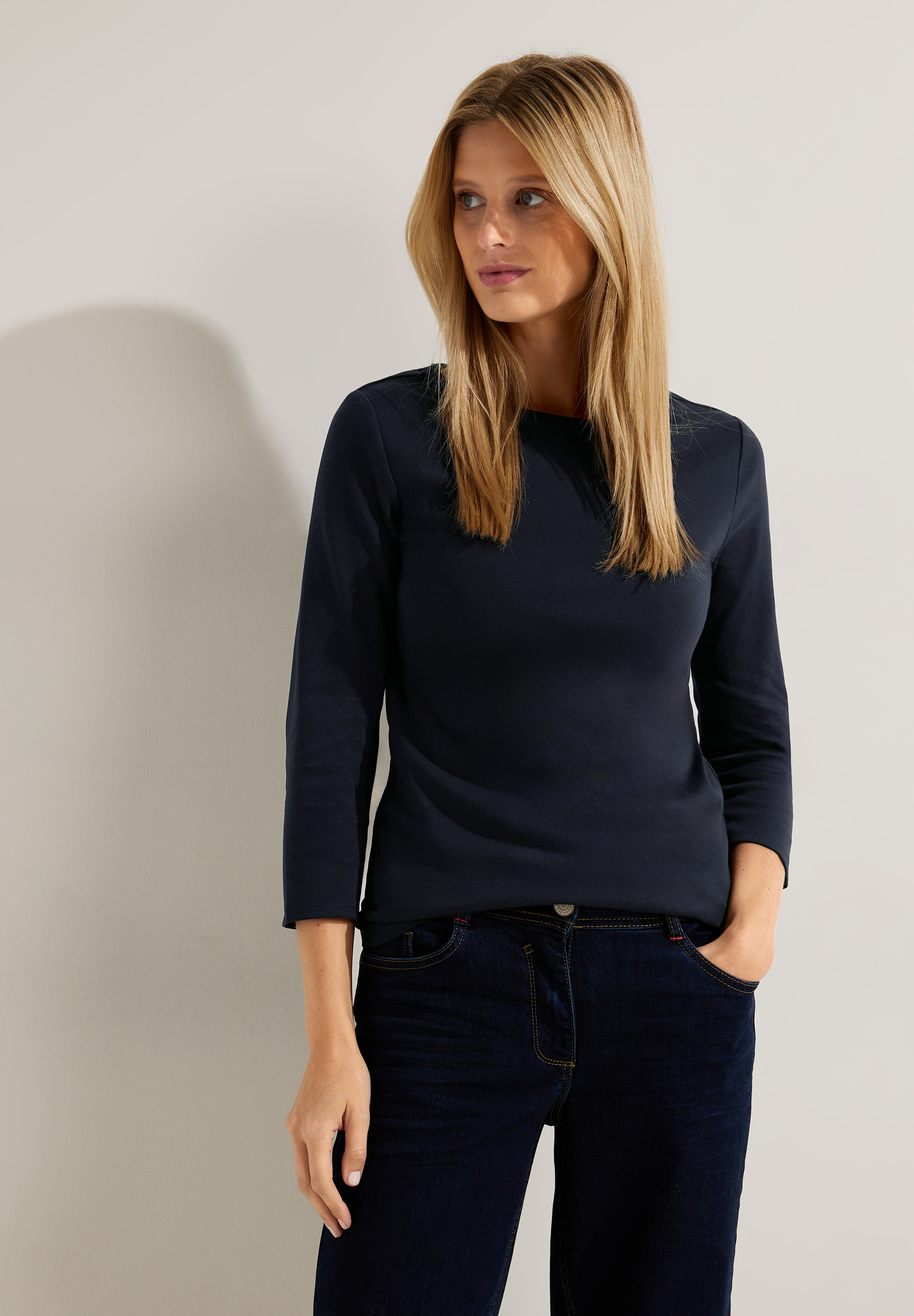 Basic T-Shirt in Unifarbe