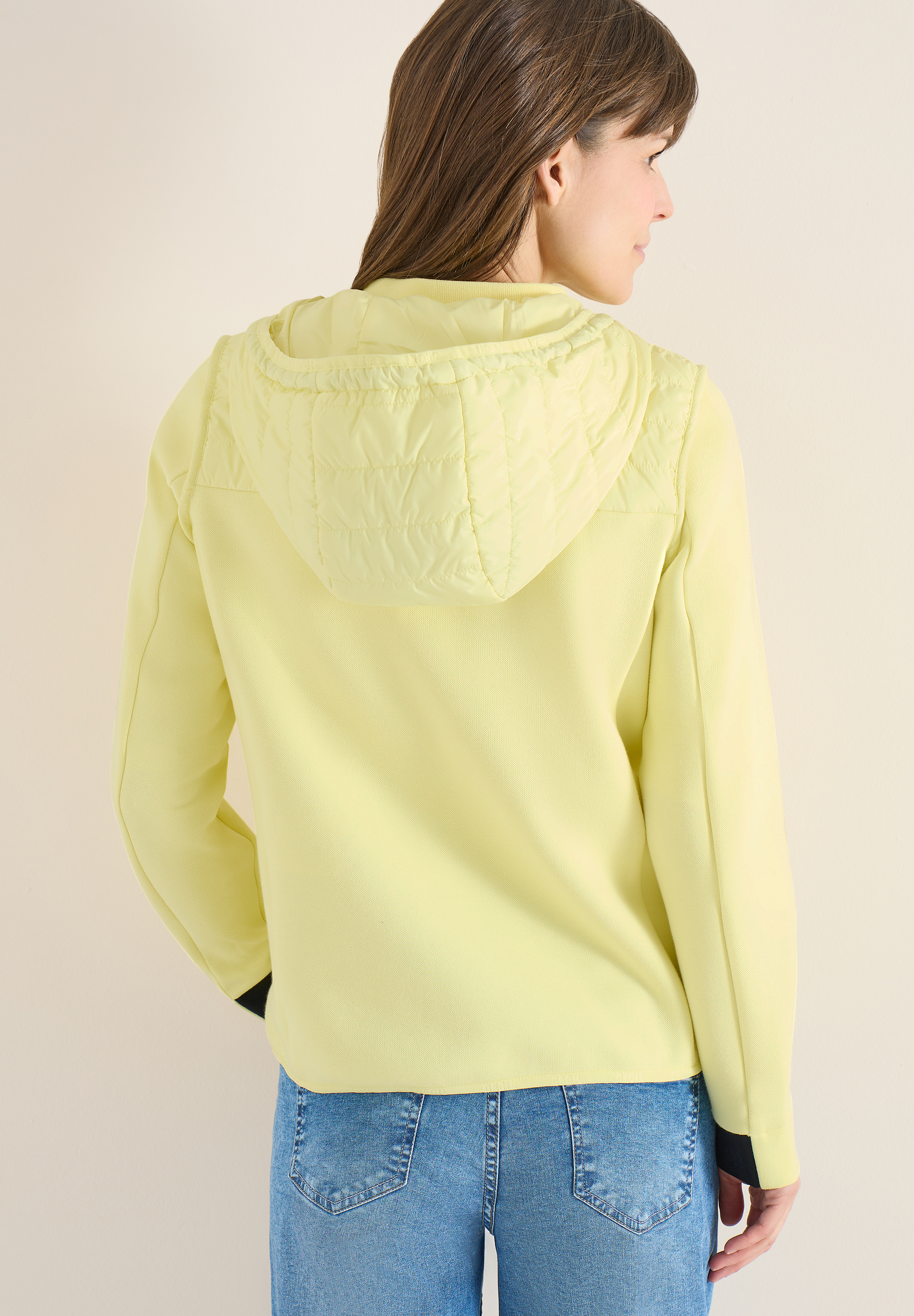 Jacke mit Strukturmix und Kapuze